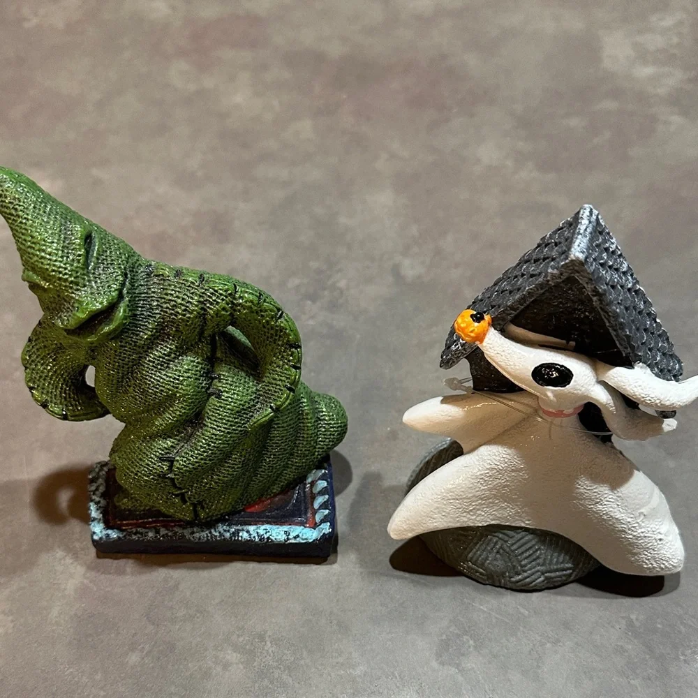 Zero and oogie boogie Aquarium figures